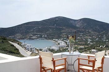 Maistros Hotel Sifnos Island Екстериор снимка