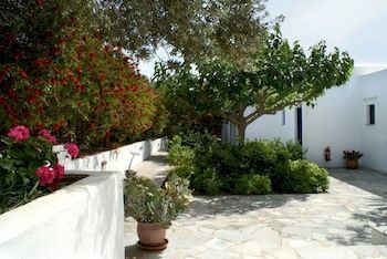 Maistros Hotel Sifnos Island Екстериор снимка